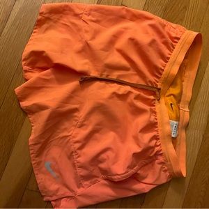 New Nike shorts with no tags. Large running shorts.
